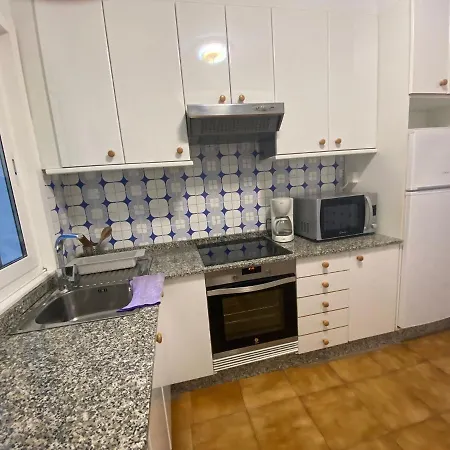 Pepona's House - Wifi, Smart Tv & Netflix דירה או גרובה