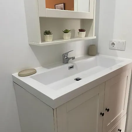 Pepona's House - Wifi, Smart Tv & Netflix * או גרובה