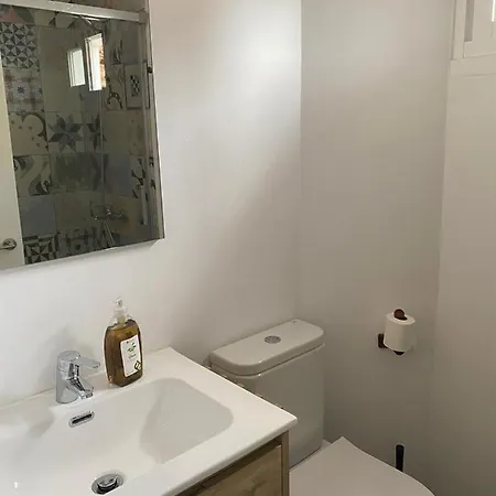 דירה Pepona's House - Wifi, Smart Tv & Netflix או גרובה