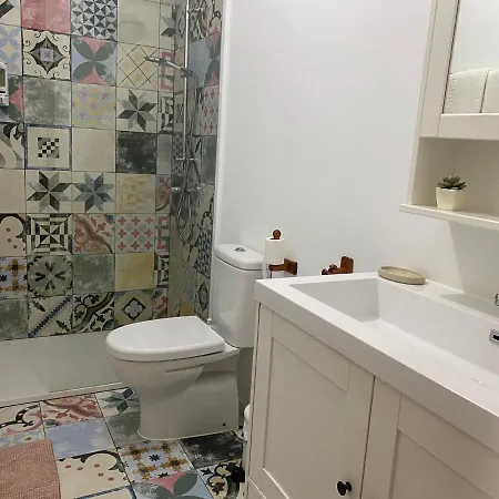 Pepona's House - Wifi, Smart Tv & Netflix דירה